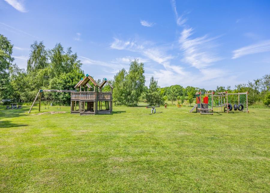 childrens play area at woodhall country park lodges
