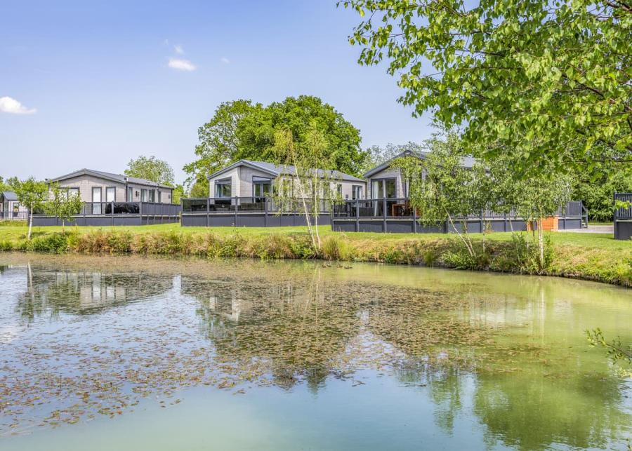 woodhall country park lodges near woodhall spa