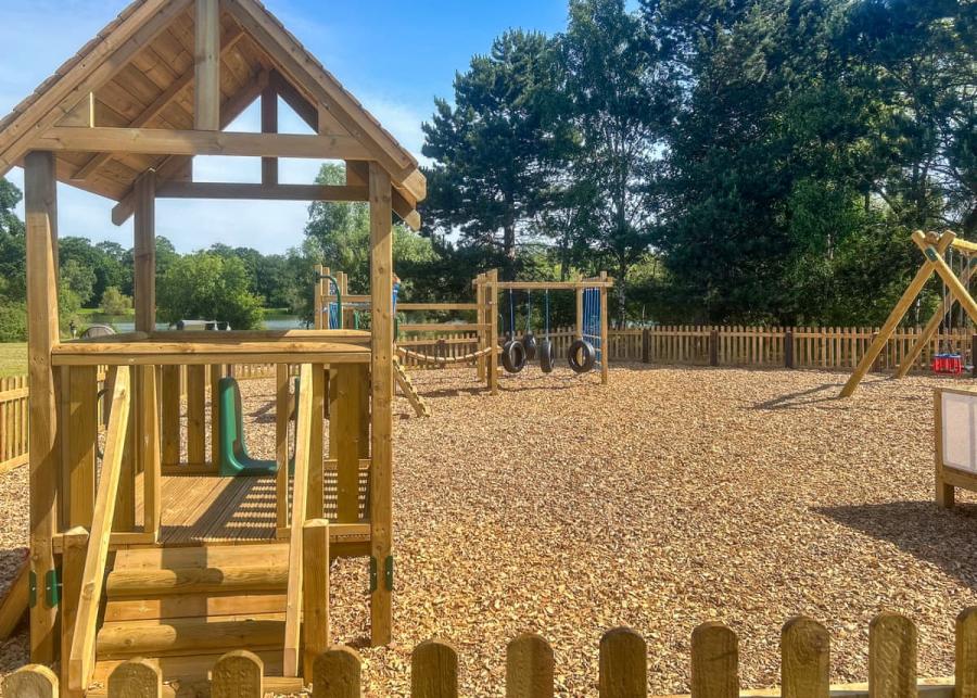 pay area at woodland waters country park in ancaster