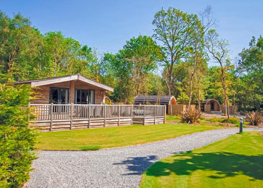 lodge breaks at woodthorpe leisure park in skegness