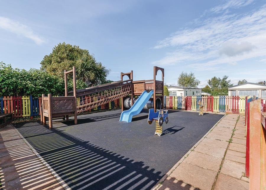 play area at bucklegrove holiday park somerset