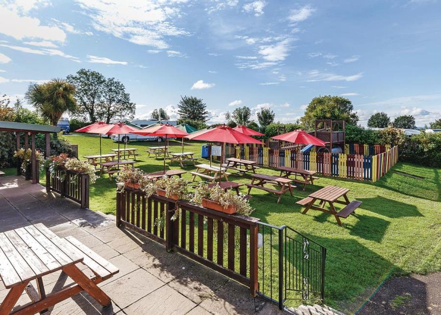 bucklegrove holiday park near cheddar
