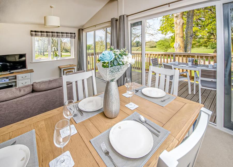 hawthorn glen lodges in norfolk 