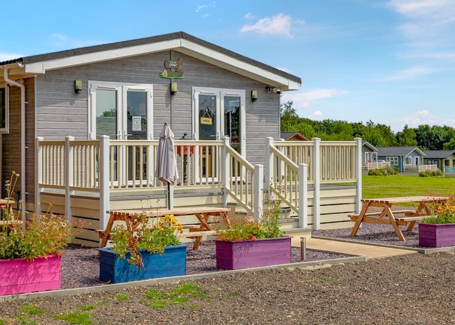 otters mead boutique lodges 