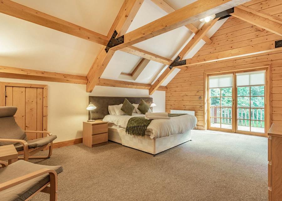 redbrick woodland lodges in nottinhamshire
