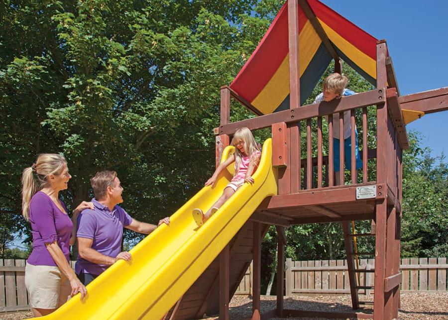 play area at springhouse country park 