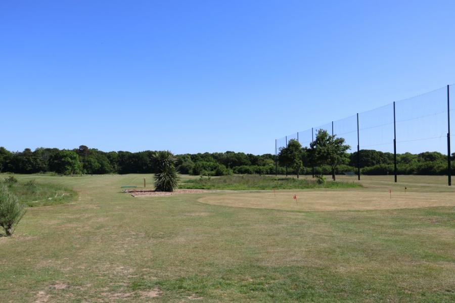 golf at bashley holiday park in hampshire