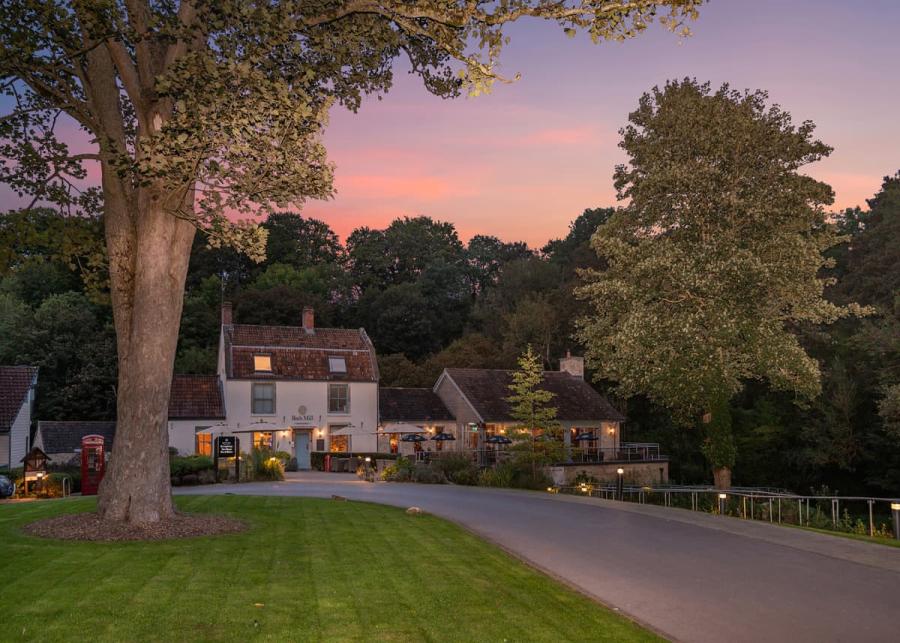bath mill lodge retreat 