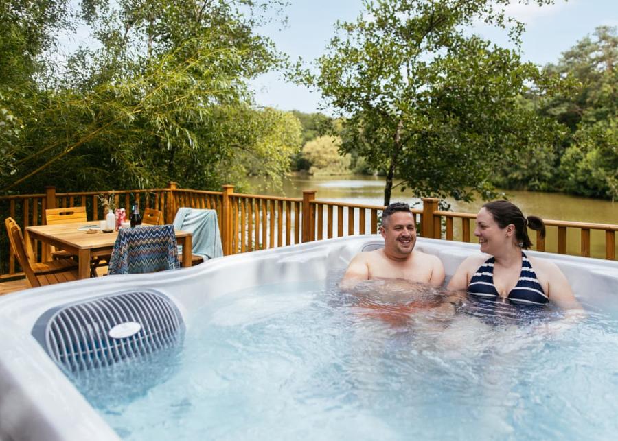 hot tub holidays at brokerswood holiday park in westbury