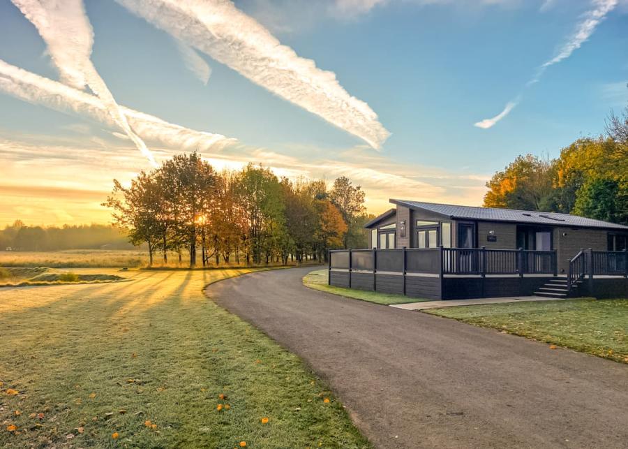 lodge holidays at bredon view holiday park in pershore