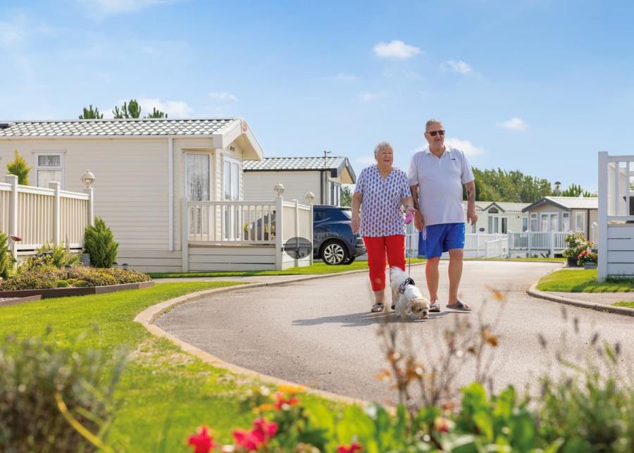 caravan holidays at cowden holiday park 