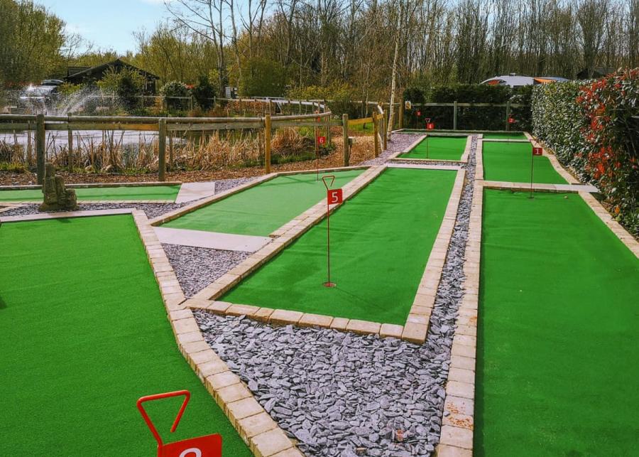 Golf at fairwood lakes holiday park in westbury