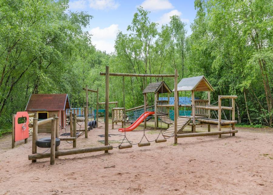 play area quarry walk lodges near cheadle
