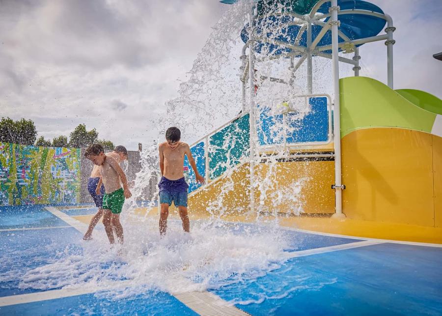 seal bay holiday park in selsey