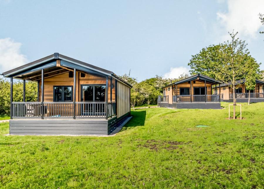 lodges at stratford upon avon lodge retreat near snitterfield