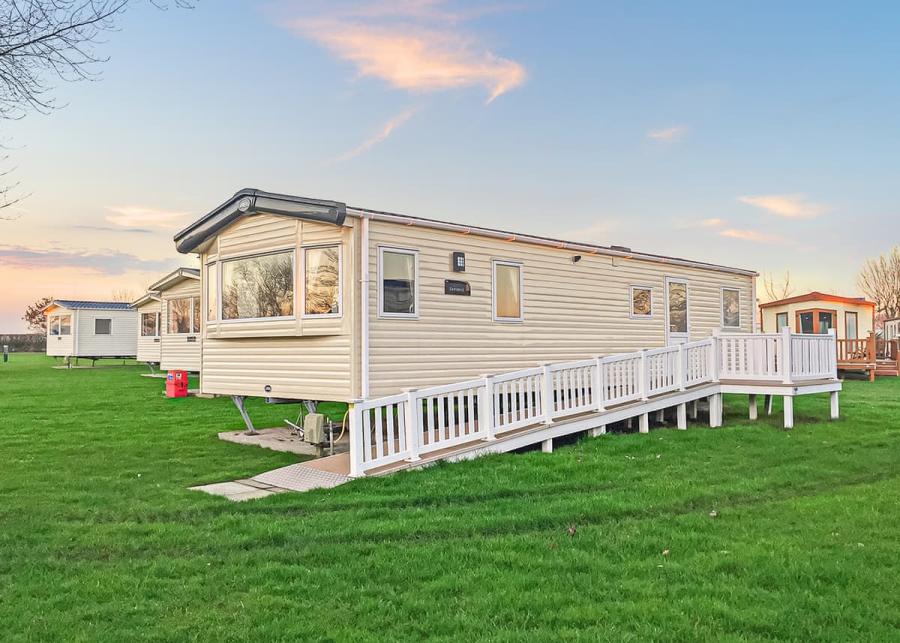 caravan breaks at tollerston holiday park near york 