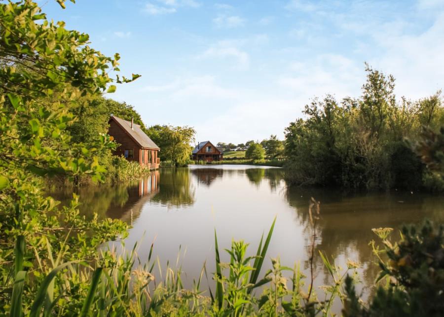 anglesey lakeside lodges in anglesy