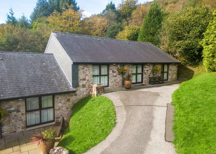 cottages at brecon beacons resort