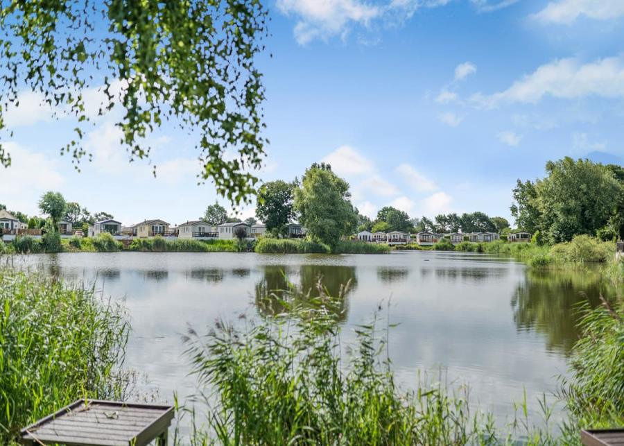 fishing at cawood country park near york