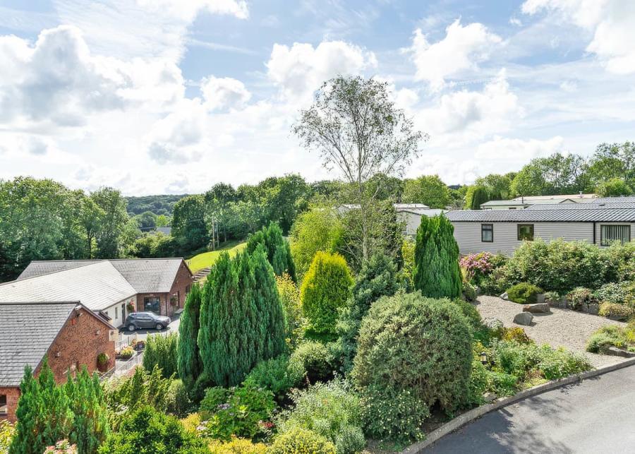 caravan break at cenarth falls resort in newcastle emlyn