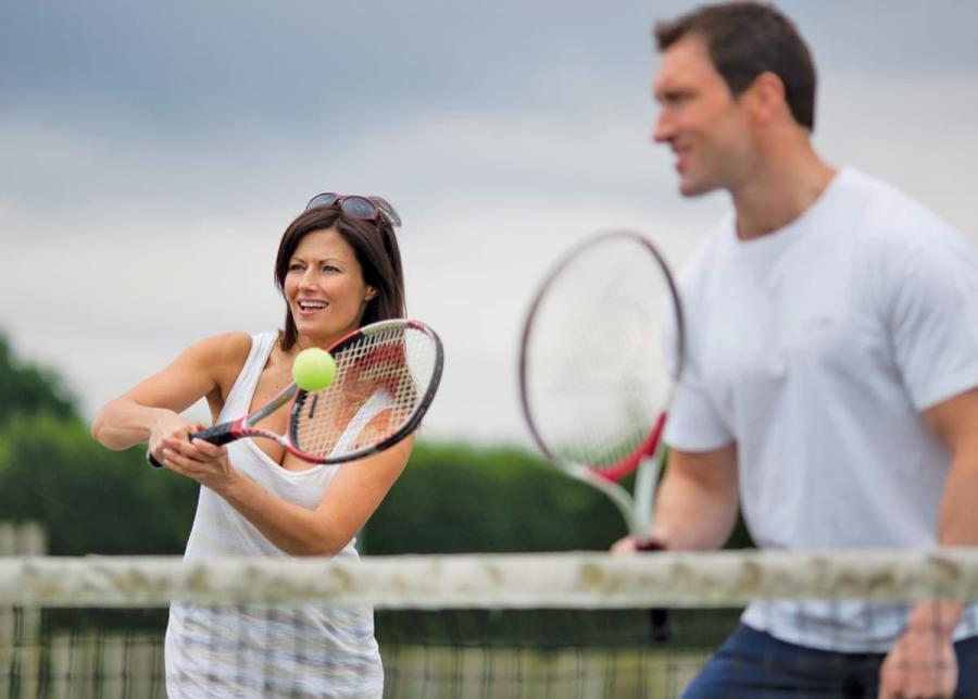 tennis at dacre lakeside park in driffield