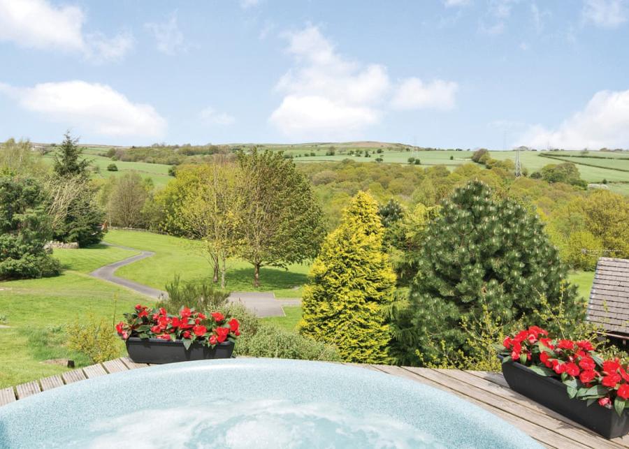 faweather grange lodges in bingley