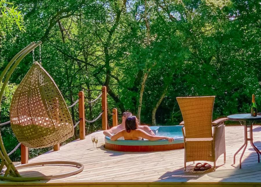 hot tub breaks at faweather grange lodges in bingley