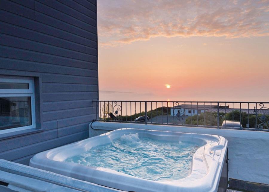 private hot tub at fishguard bay resort in pembrokeshire