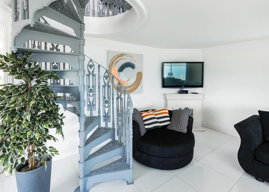 fishguard bay resort in pembrokeshire