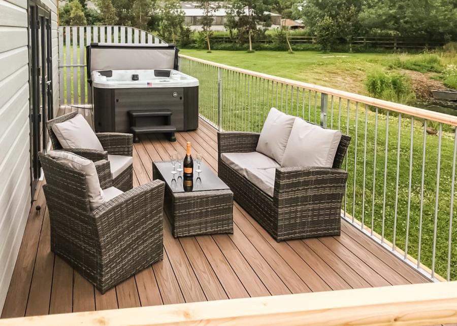 private decking at flaxton meadows luxury lodges 