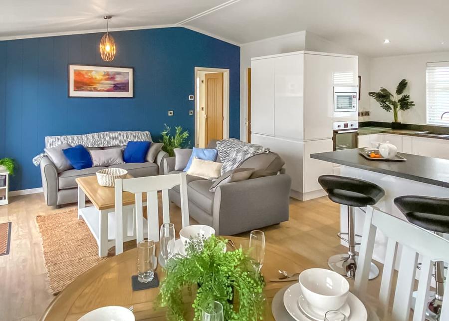luxury lodges at florence springs lakeside lodges in tenby 