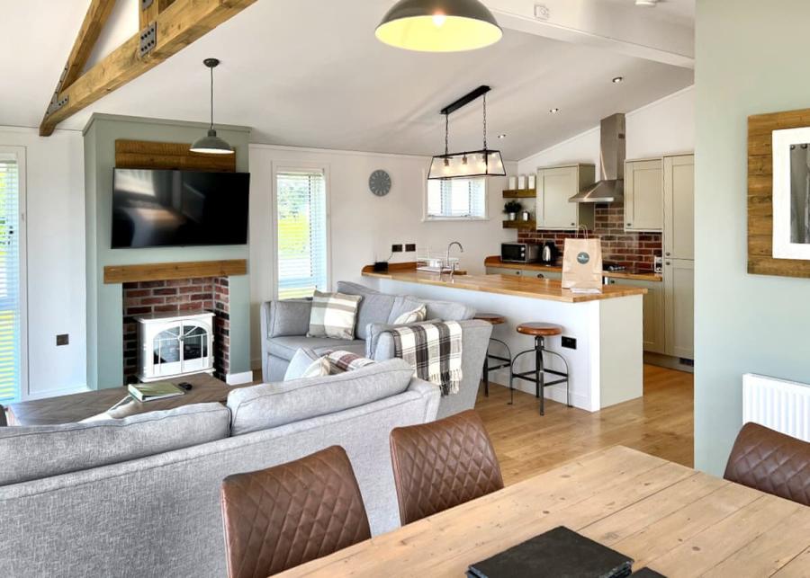 luxury lodges at florence springs lakeside lodges in tenby 