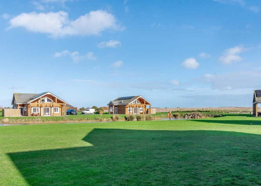 hornsea lakeside lodges in hornsea
