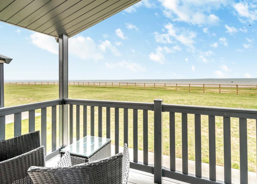 beach views at hornsea leisure park in yorkshire