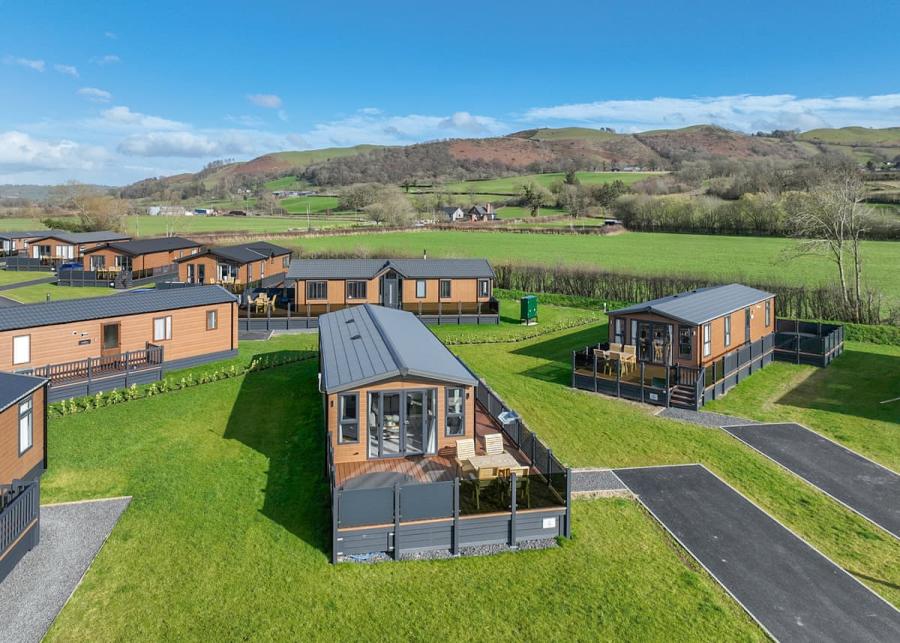 lodge holidays at maesmawr farm resort in wales