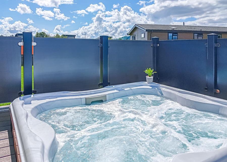 private hot tubs at maesmawr farm resort in powys