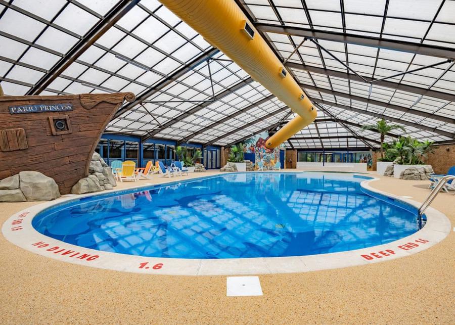 indoor swimming pool at marine holiday park in rhyl