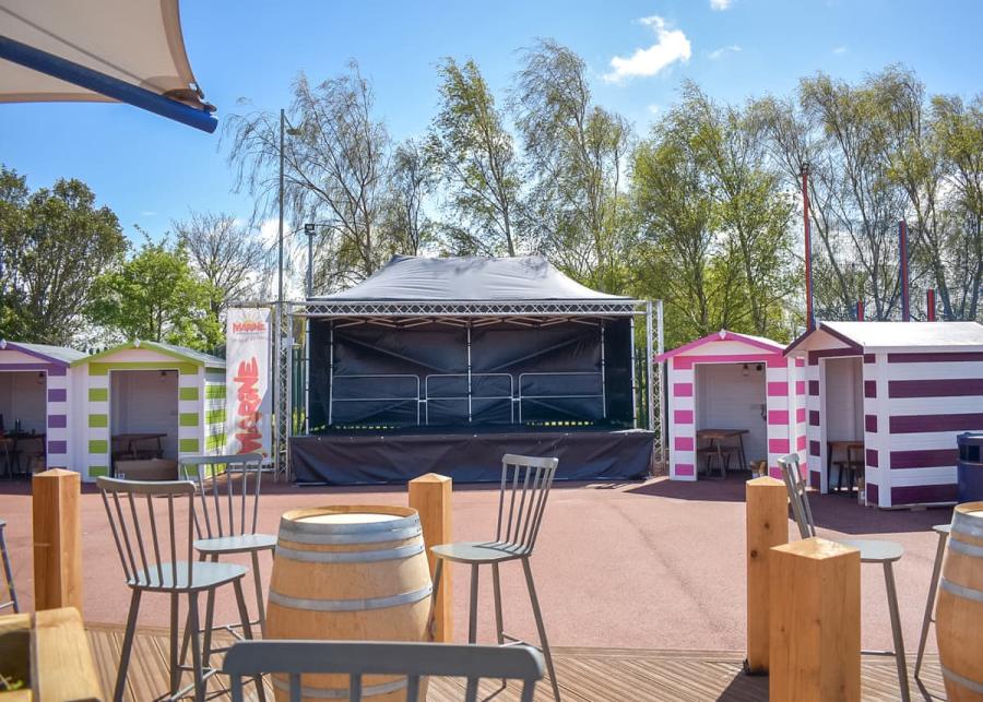 entertainment at marine holiday park in rhyl