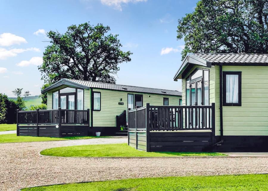 lodges at meadow springs country and leisure park in caersws