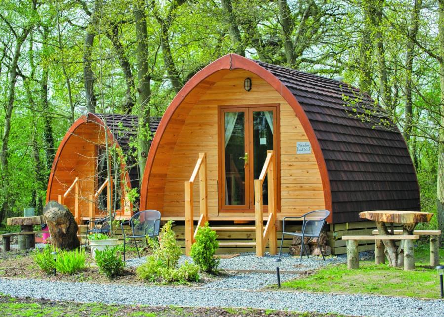 glamping pods at paradise lakeside lodges in york