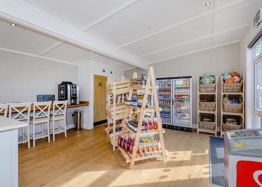 shop at pen-y-garth lodges 