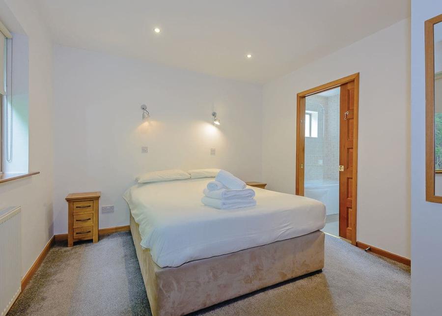 penvale lakes lodges in llangollen