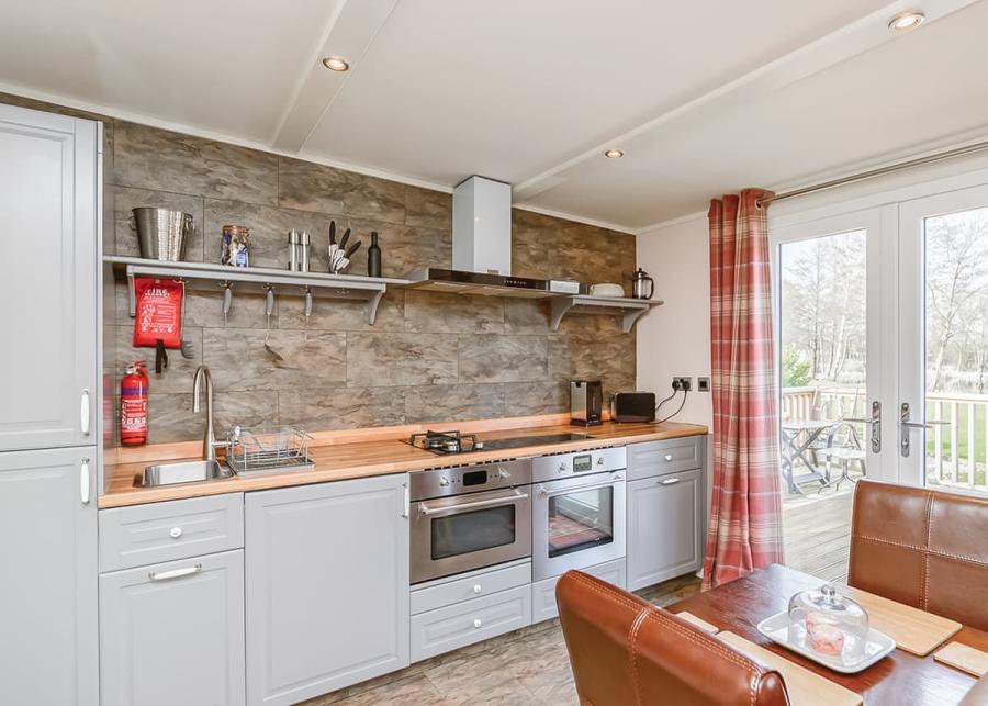 kitchen in a lodge at pickering lodges 