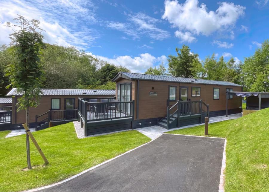 lodge breaks at wayfind pennant park in holywell