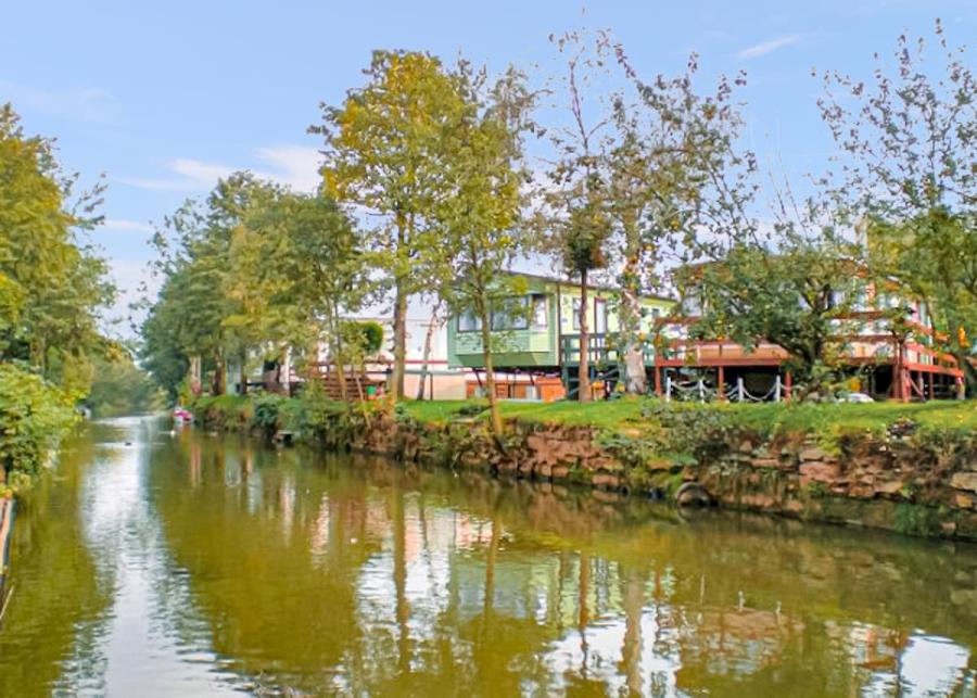weir holiday park in yorkshire