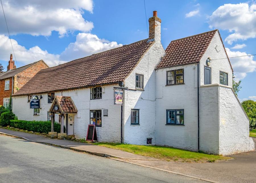 pub at white rose holiday park in thirsk