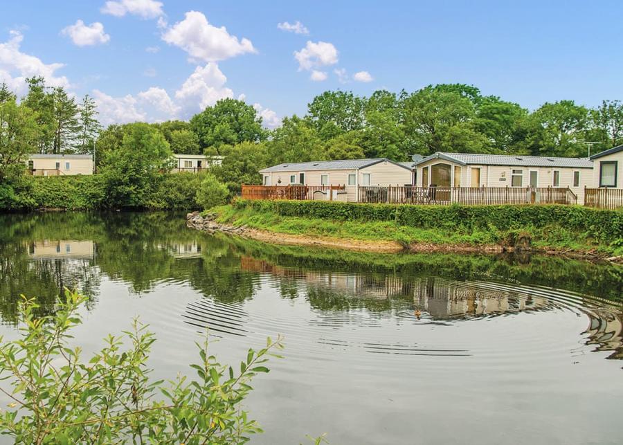 woodland vale holiday park in ludchurch