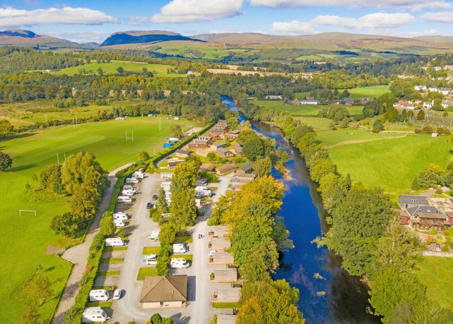 park setting at braidhaugh holiday park in crieff
