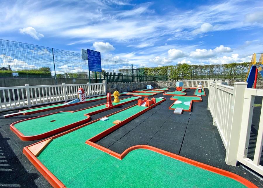 crazy golf at bryn awel caravan park in anglesey