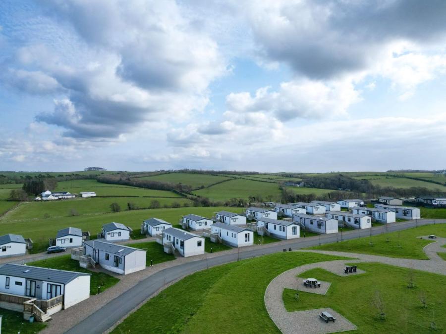 the open spaces by the static caravans at Crofthead Holiday Park